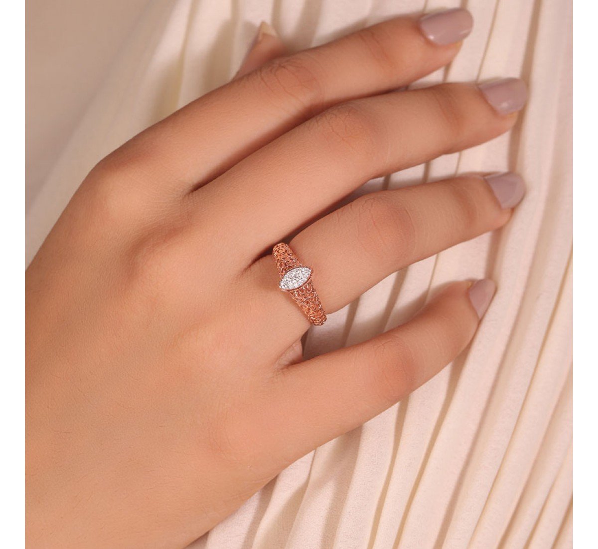 Bella Moon Diamond Ring