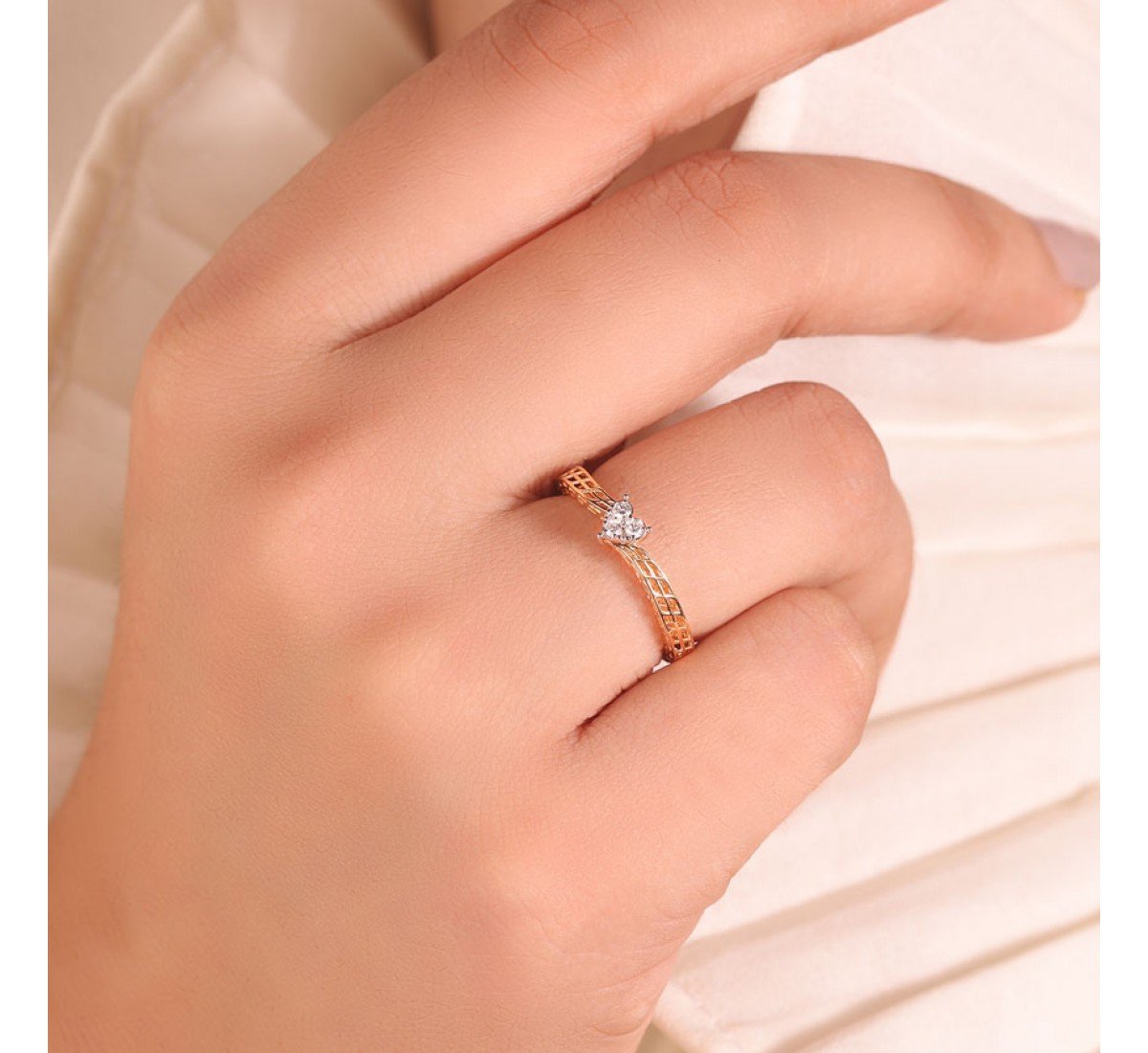 Keshava Lisa Diamond Ring